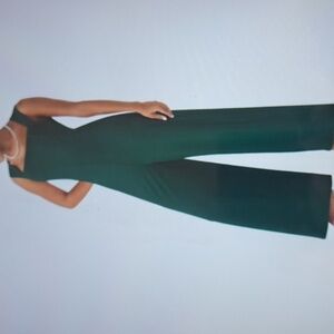 LARGE (PETITE)    HALARA SQUARE NECK SLEEVELESS BRIDESMAID OR WEDDING JUMPSUIT